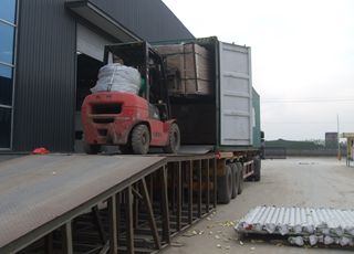 welded mesh security fence.jpg